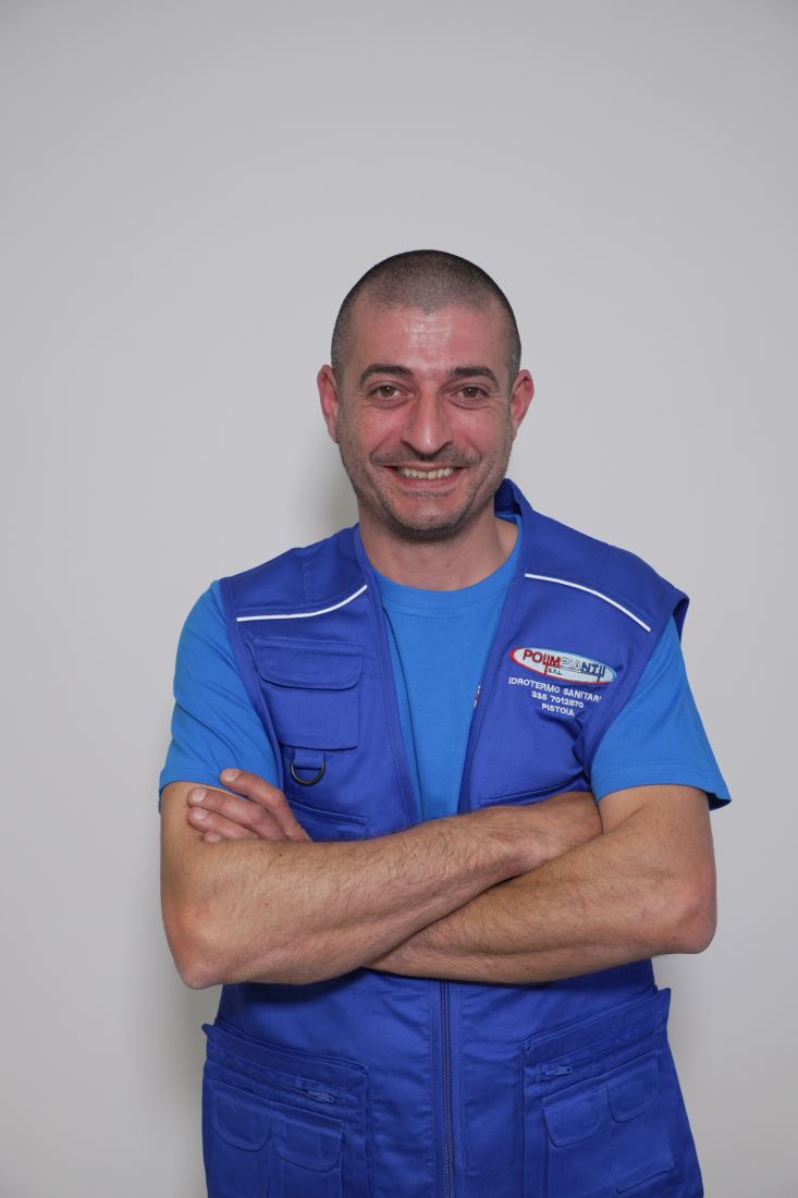 Cristian Sarro - Operaio / Idraulico